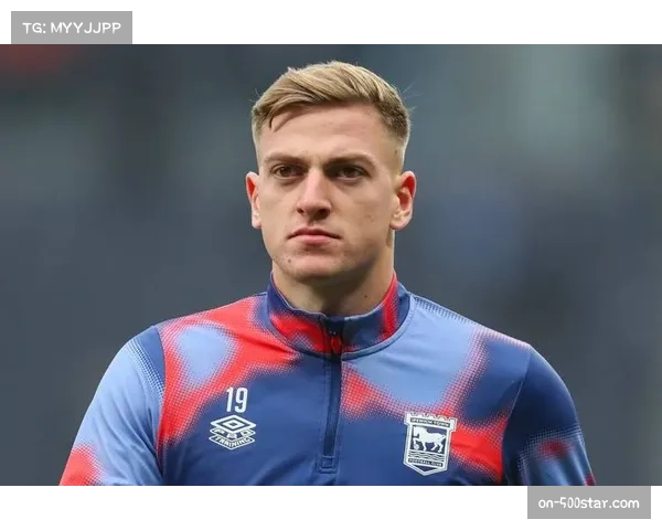 切尔西前锋德拉普在对阵伯恩茅斯比赛中伤退,具体情况待评估 切尔西前锋德拉普在对阵伯恩茅斯比赛中伤退,具体情况待评估