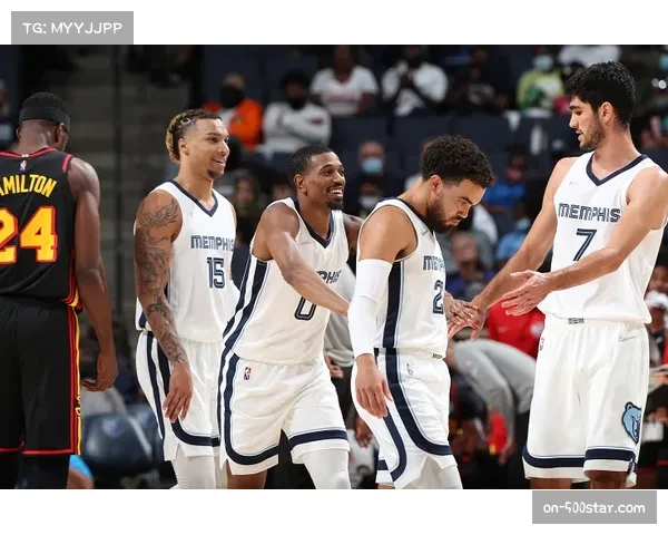 “灰熊末节13-0逆转篮网，科沃德21分终结球队颓势”