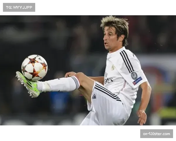 “本菲卡4-2逆转皇马，门将特鲁宾补时破门送银河战舰入附加赛”